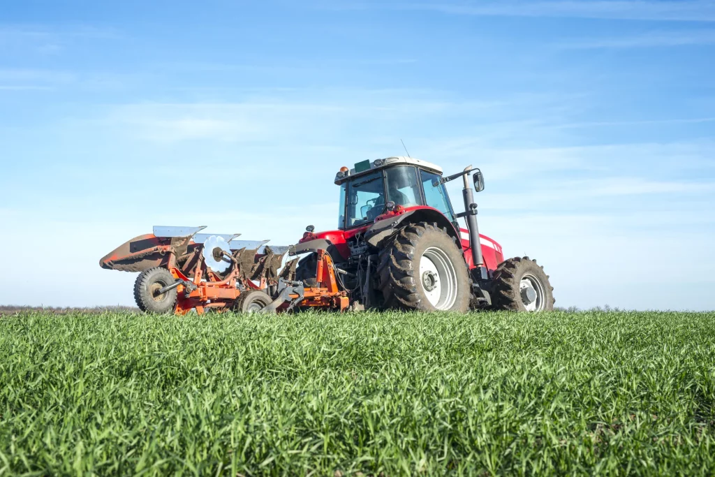 Préparatifs Printaniers : Début des Labours 🌱🚜